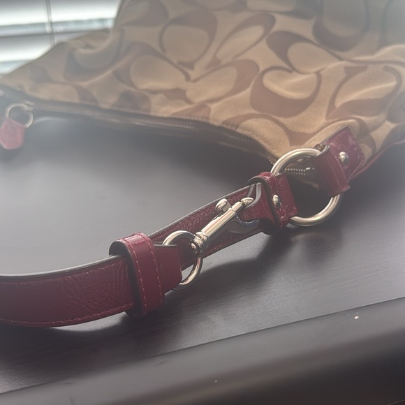 Coach purse - Picture 7 of 16